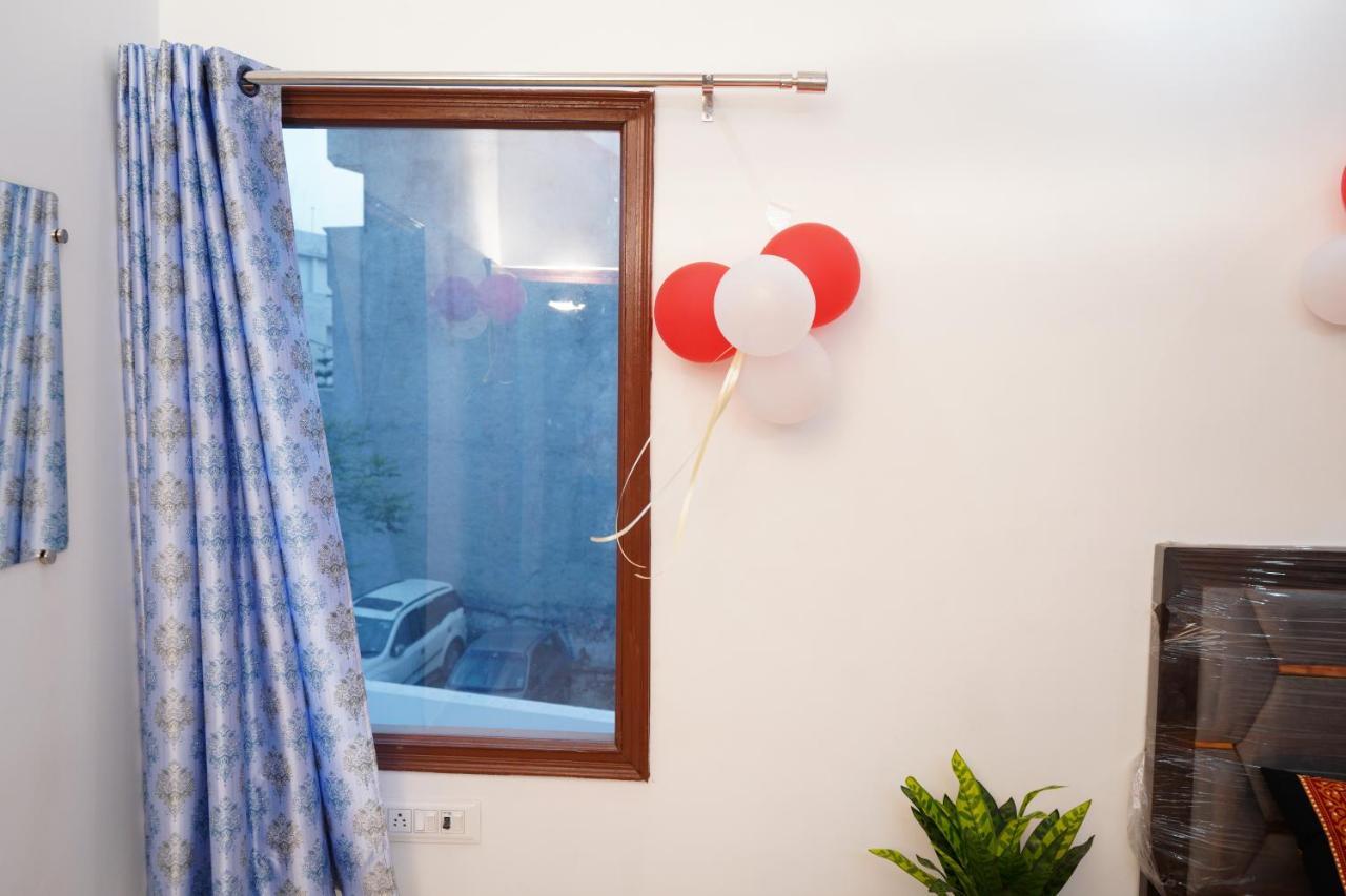 Roop Niwas Bed & Breakfast อัมริตสา ภายนอก รูปภาพ